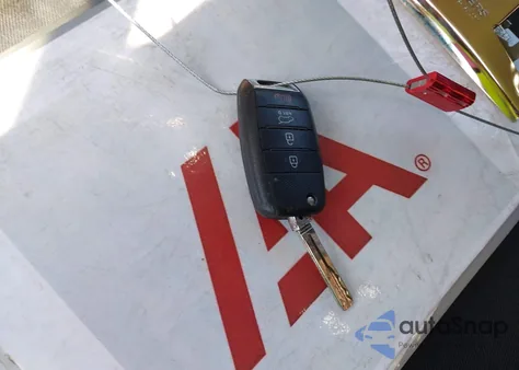 2018 Kia Soul + из США, поврежденный, VIN KNDJP3A52J7522553